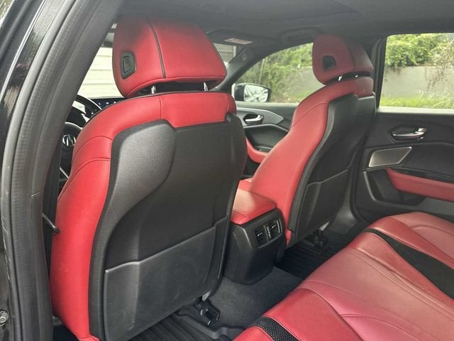 Acura TLX 2022 con paquete A-SPEC