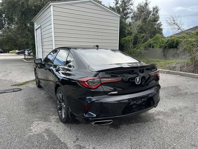 Acura TLX 2022 con paquete A-SPEC