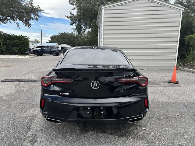Acura TLX 2022 con paquete A-SPEC