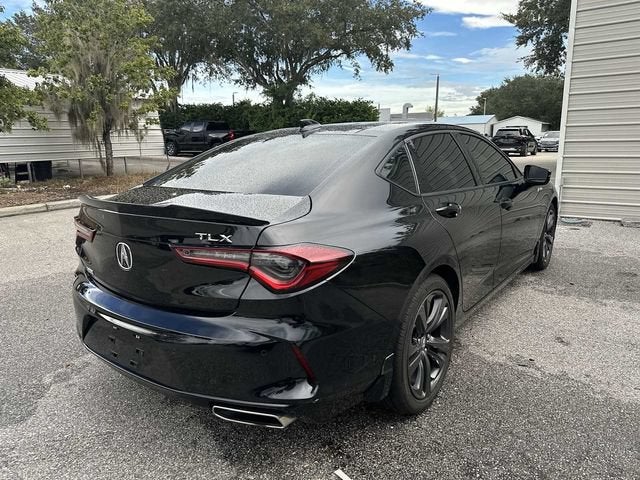 Acura TLX 2022 con paquete A-SPEC