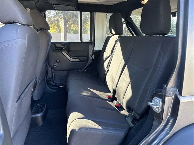 Jeep Wrangler Unlimited Sport 2017