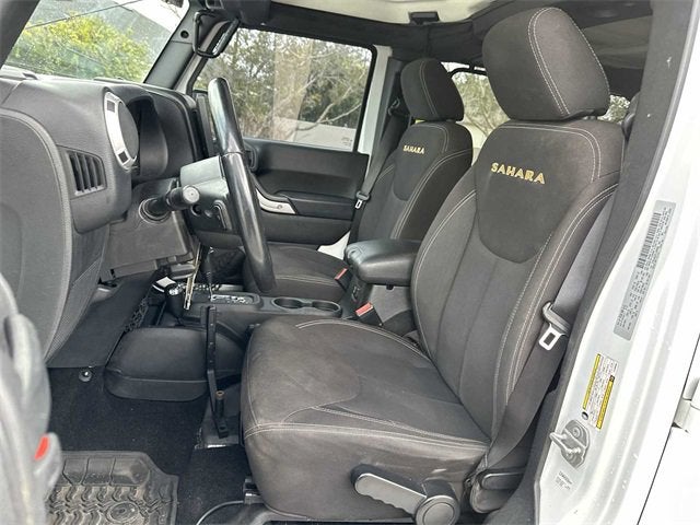 Jeep Wrangler Unlimited Sahara 2015