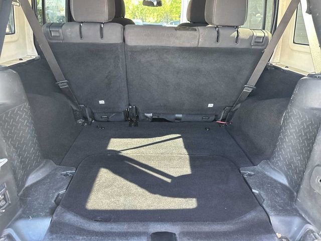 Jeep Wrangler Unlimited Sahara 4x4 de 2017