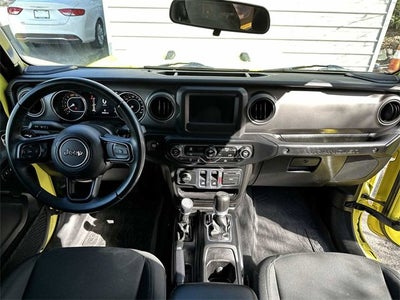 Jeep Wrangler Willys 2022