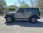 Jeep Wrangler Rubicon de 4 puertas y tracción 4x4, 2024