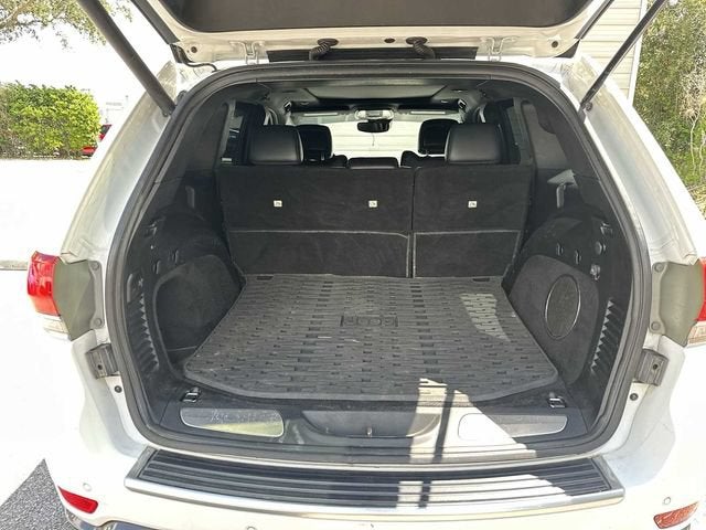 Jeep Grand Cherokee Sterling Edition 4x2 de 2018