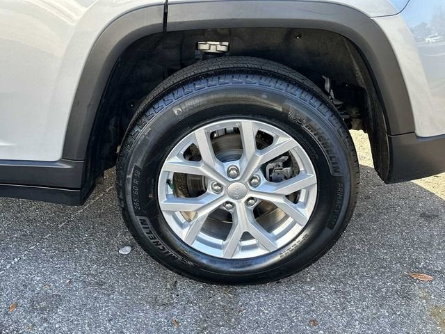 Jeep Grand Cherokee Limited 4x2 2023