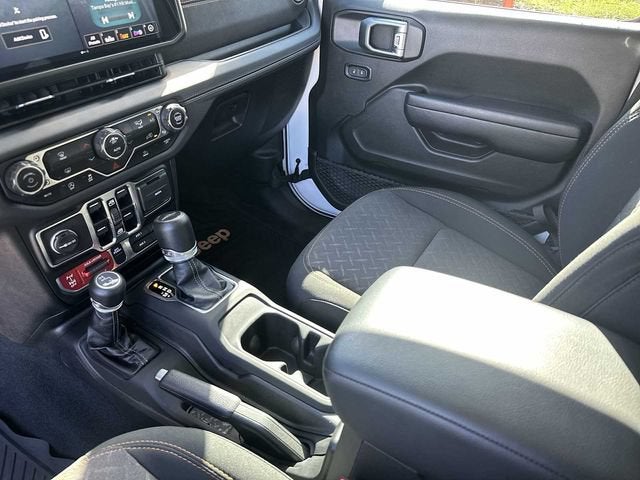 Jeep Gladiator Mojave 2024