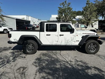 Jeep Gladiator Mojave 2024