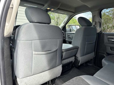 RAM 1500 Classic Big Horn de 2019, cabina doble, tracción 4x2, caja de 6'4"