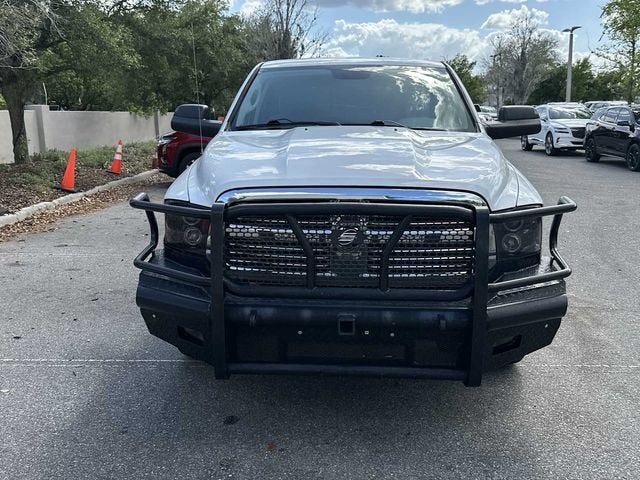 RAM 1500 Classic Big Horn de 2019, cabina doble, tracción 4x2, caja de 6'4"