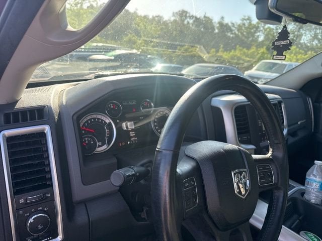 RAM 1500 Big Horn de 2018, cabina doble, tracción 4x4, caja de 1,70 m