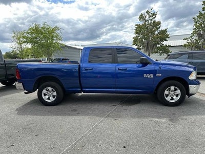 RAM 1500 Classic SLT de 2019, cabina doble, tracción 4x4, caja de 1,93 m