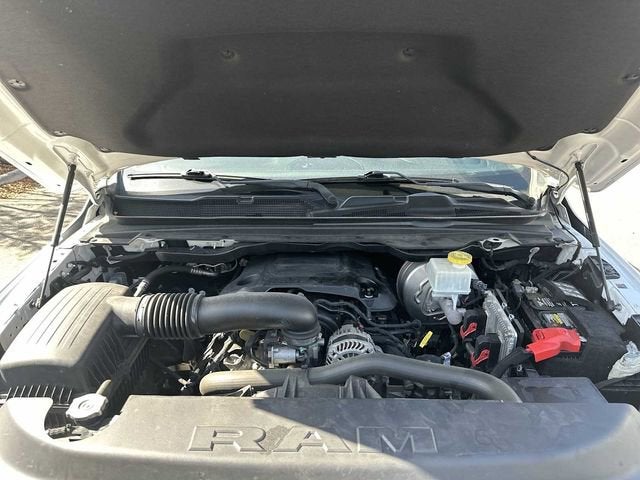 RAM 1500 Big Horn Crew Cab 4x2 de 2022 con caja de 1,93 m