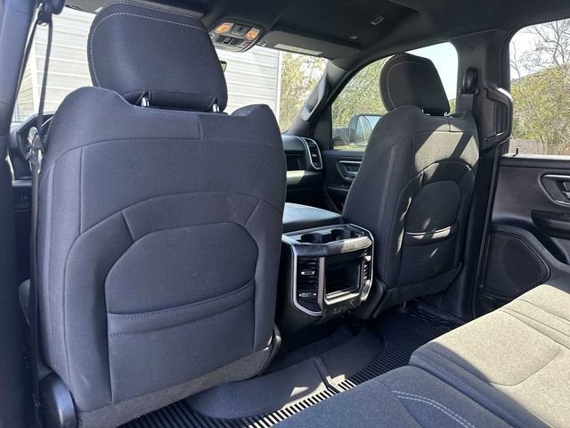 RAM 1500 Big Horn Crew Cab 4x2 de 2022 con caja de 1,93 m