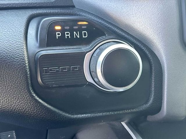 RAM 1500 Big Horn Crew Cab 4x2 de 2022 con caja de 1,93 m