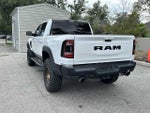 RAM 1500 TRX Crew Cab 4x4 de 2022 con caja de 5'7"