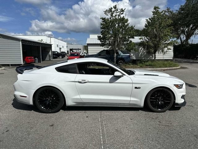 Ford Mustang GT Premium 2016