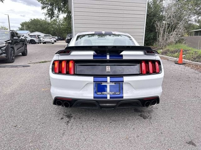Ford Mustang Shelby GT350 2016
