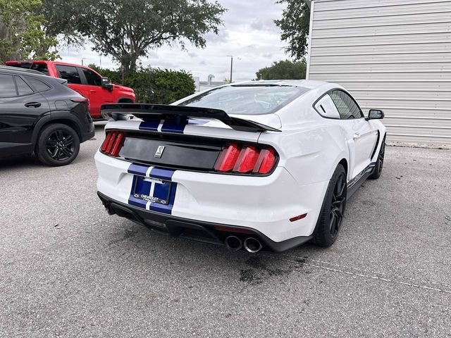 Ford Mustang Shelby GT350 2016