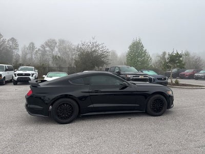 Ford Mustang EcoBoost 2017