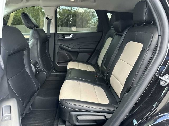 Ford Escape Titanium 2022