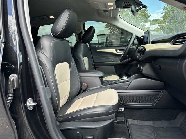 Ford Escape Titanium 2022