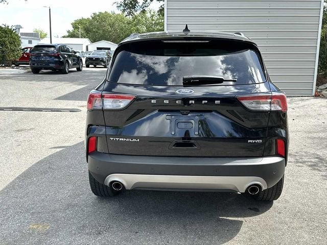 Ford Escape Titanium 2022