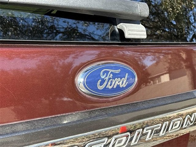 Ford Expedition EL XLT 2017