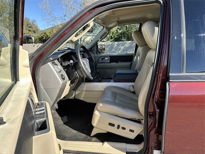 Ford Expedition EL XLT 2017