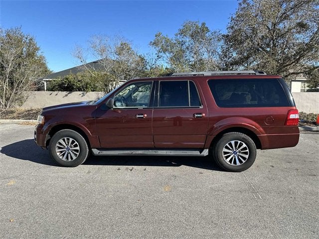Ford Expedition EL XLT 2017