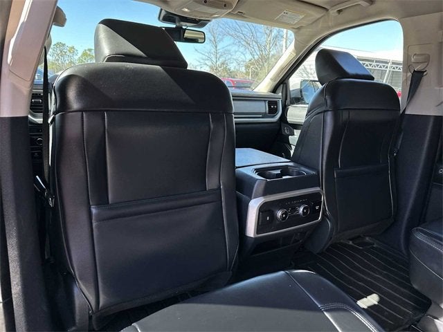 Ford Expedition XLT 2022