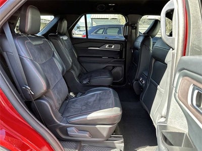 Ford Explorer ST 2025