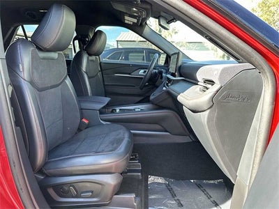 Ford Explorer ST 2025