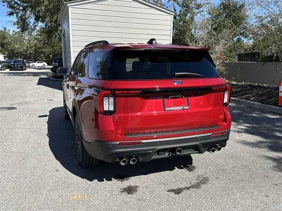 Ford Explorer ST 2025