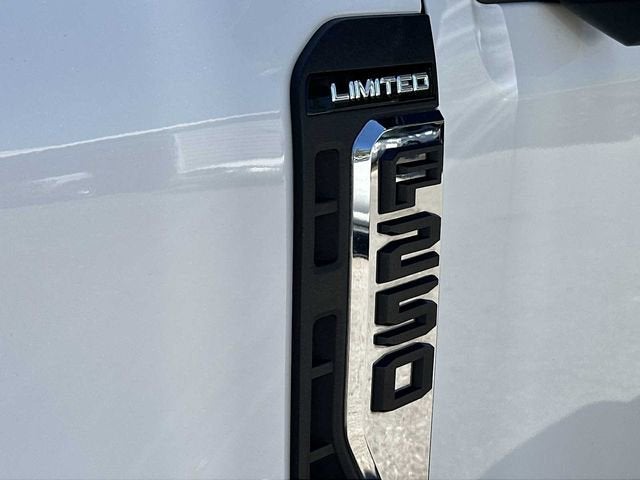 Ford F-250 Limited 2024