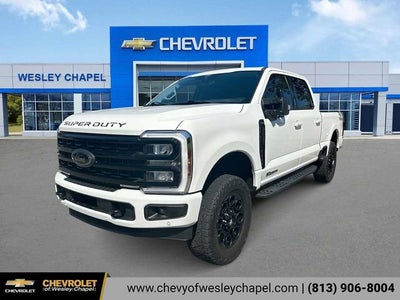 Ford F-250 LARIAT 2024