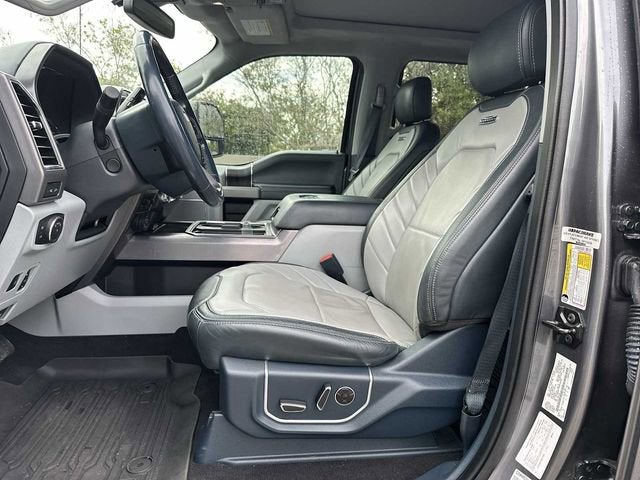 Ford F-450 Limited 2022