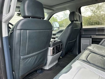 Ford F-450 Limited 2022