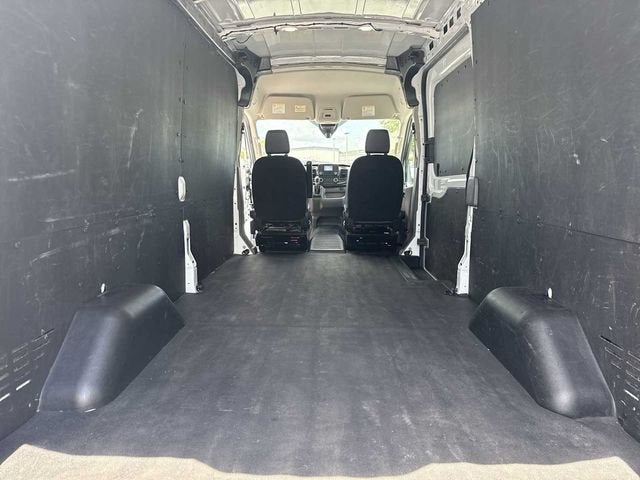 Furgoneta Ford Transit Cargo T250 2023