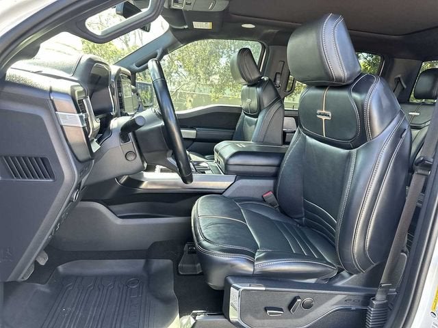 Ford F-150 Platinum 2023