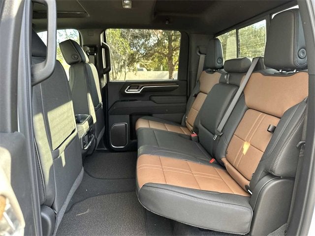 Chevrolet Silverado 3500 HD High Country DRW 2026