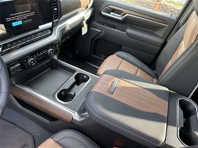 Chevrolet Silverado 3500 HD High Country DRW 2026