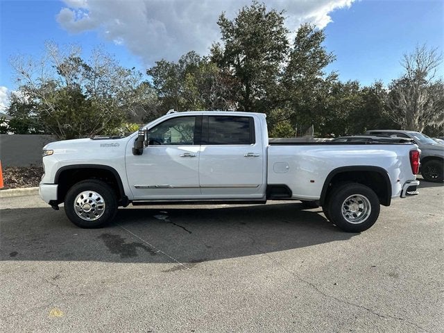 Chevrolet Silverado 3500 HD High Country DRW 2026