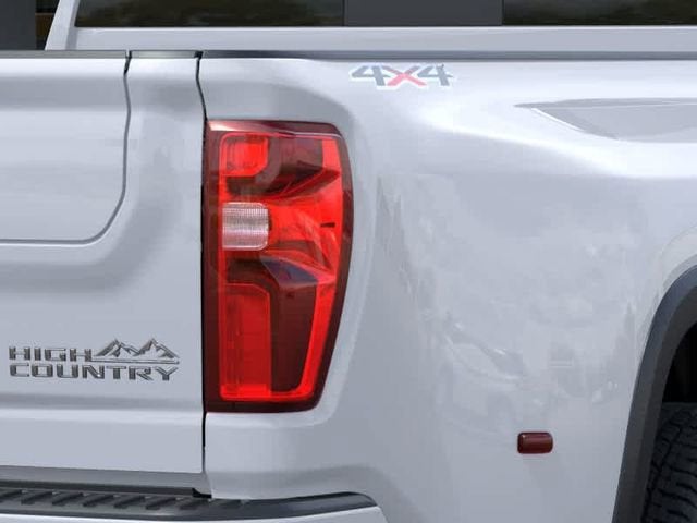 Chevrolet Silverado 3500 HD High Country DRW 2026