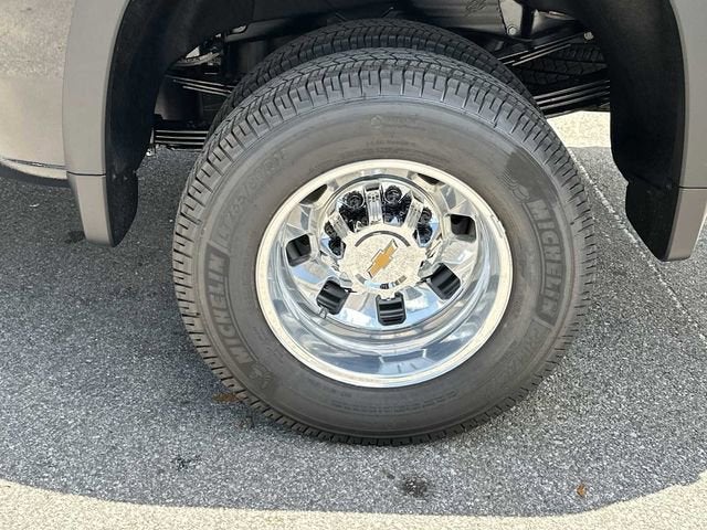 Chevrolet Silverado 3500 HD High Country DRW 2026
