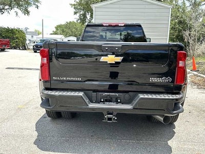 Chevrolet Silverado 3500 HD High Country DRW 2026