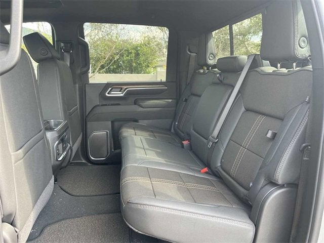 Chevrolet Silverado 3500 HD High Country DRW 2026