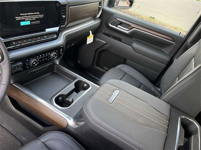 Chevrolet Silverado 3500 HD High Country DRW 2026