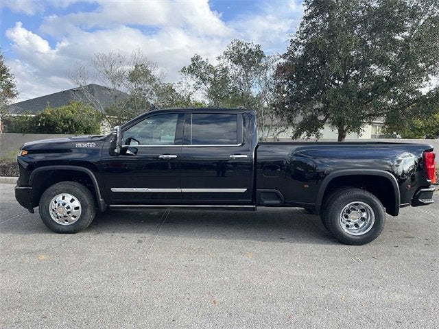 Chevrolet Silverado 3500 HD High Country DRW 2026